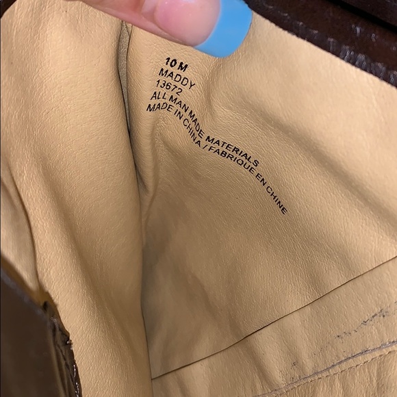 Boots - Picture 4 of 4